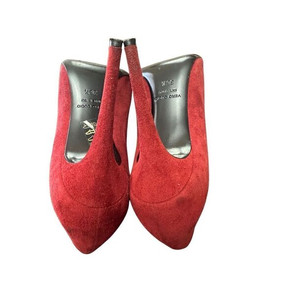 Versace 1969 Italia Women Red Suede point stiletto heel Size: 361/2, US 6 - Picture 5 of 11